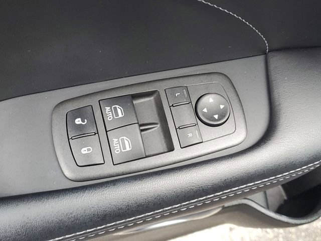 Used 2022 Dodge Challenger GT w/ Plus Package image 9