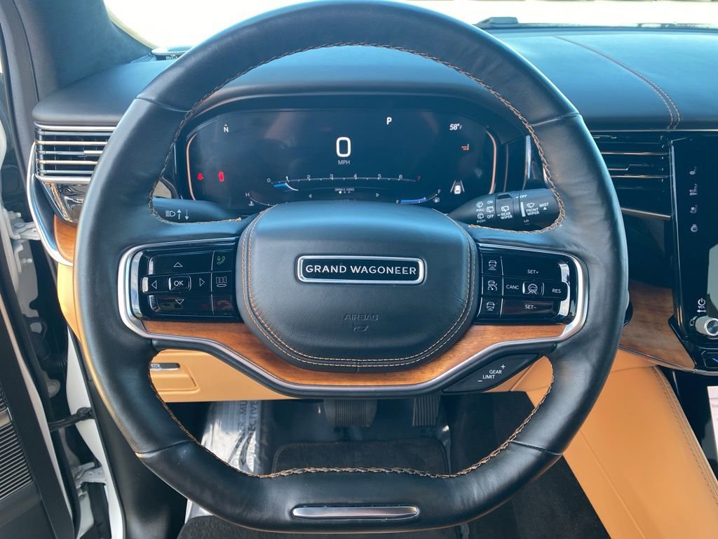 Used 2022 Jeep Grand Wagoneer Series III image 17