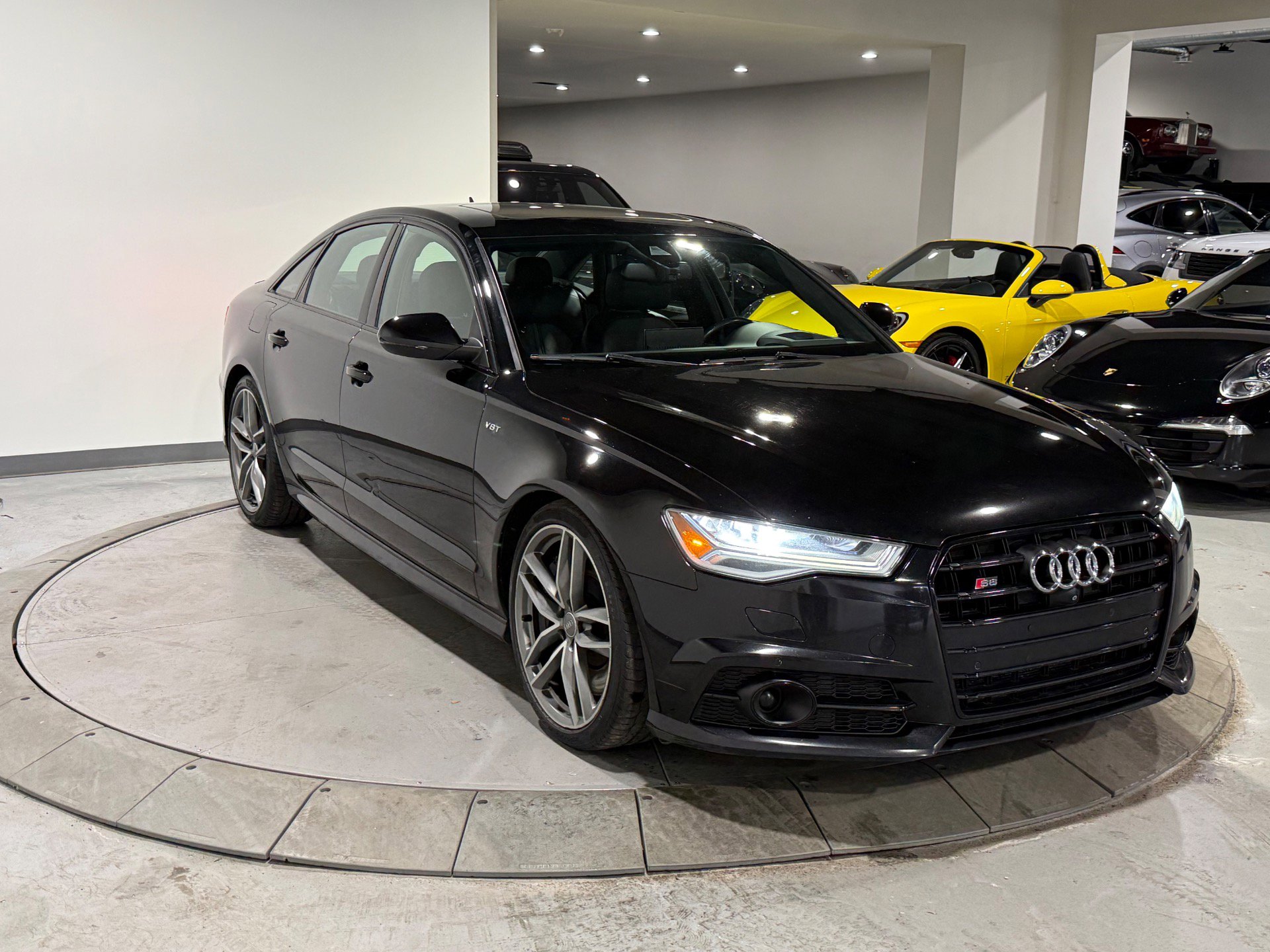 Used 2018 Audi S6 Prestige w/ Prestige Package image 9
