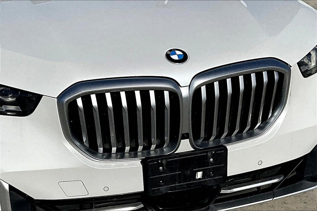 Used 2024 BMW X5 xDrive40i image 29