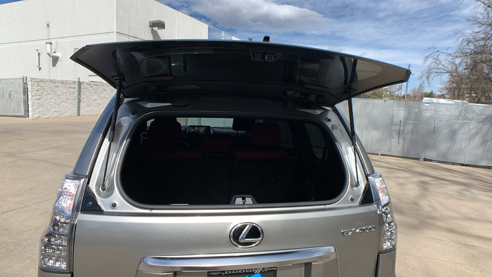 Used 2023 Lexus GX 460 Premium image 25
