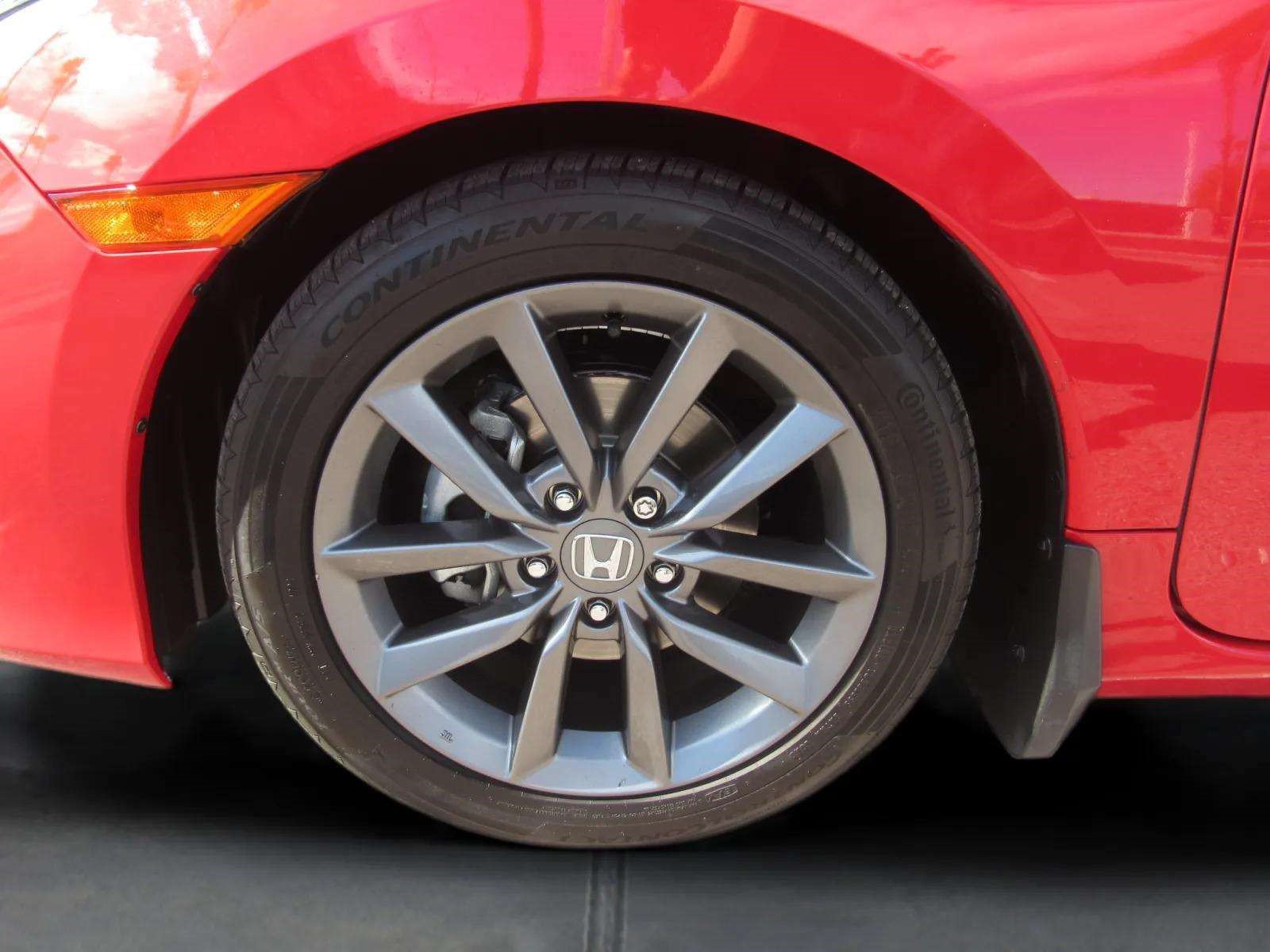 Certified 2020 Honda Civic EX image 4