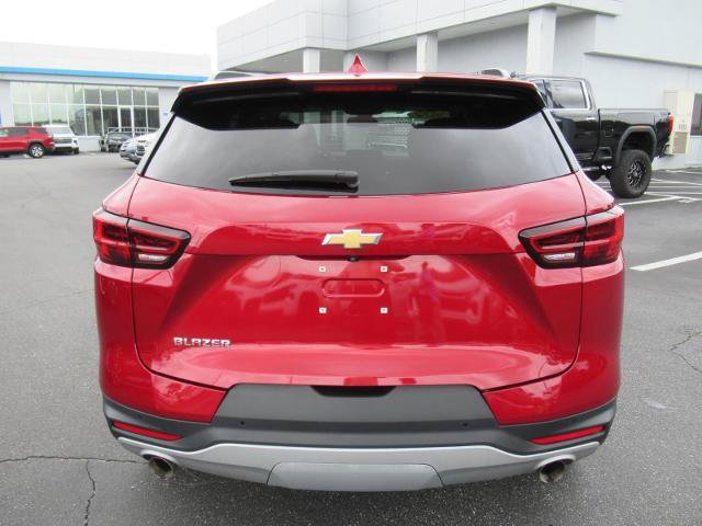 Certified 2024 Chevrolet Blazer LT w/ Convenience Package FWD image 6