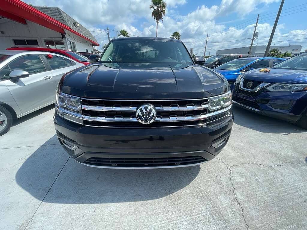 Used 2020 Volkswagen Atlas SEL R-Line AWD/4WD image 1