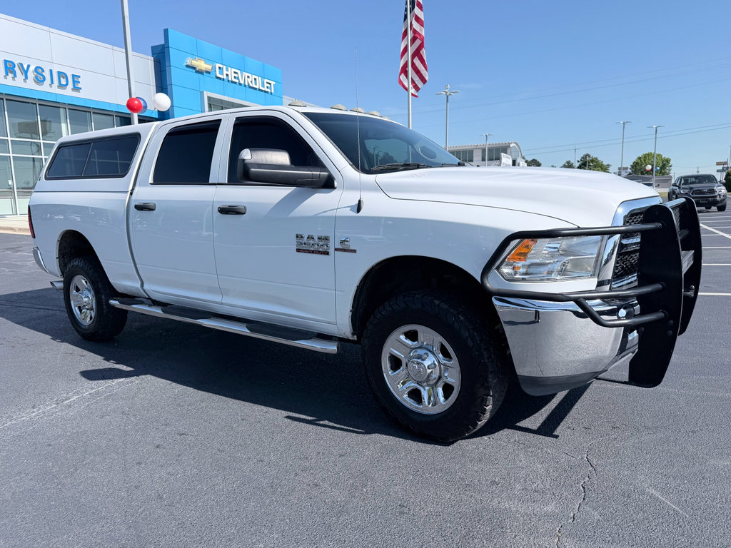 Used 2018 RAM 2500 Tradesman w/ Chrome Appearance Group AWD/4WD image 2