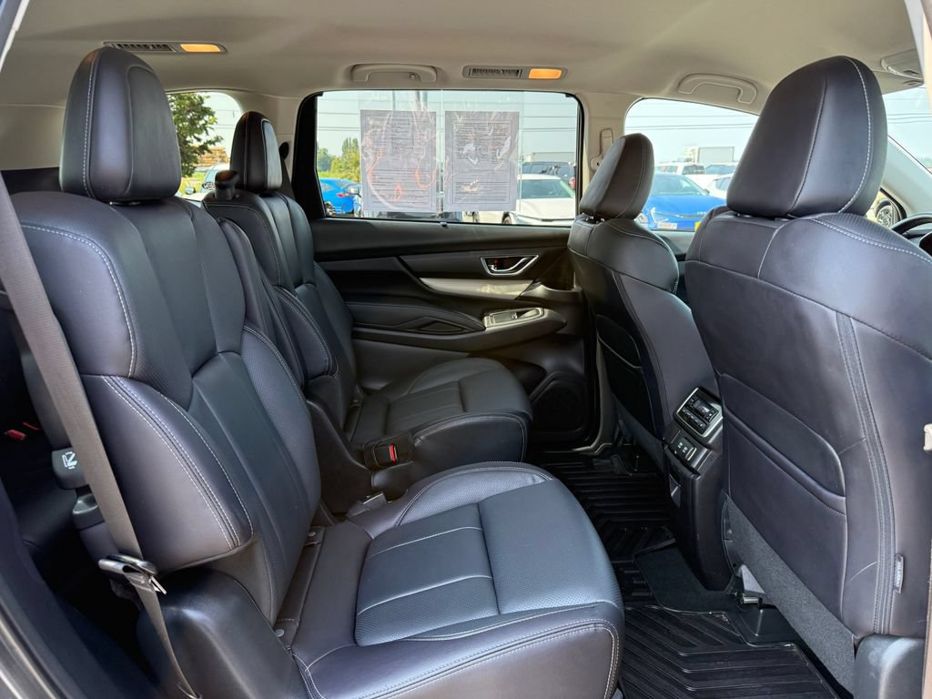 Used 2019 Subaru Ascent Limited AWD/4WD image 12
