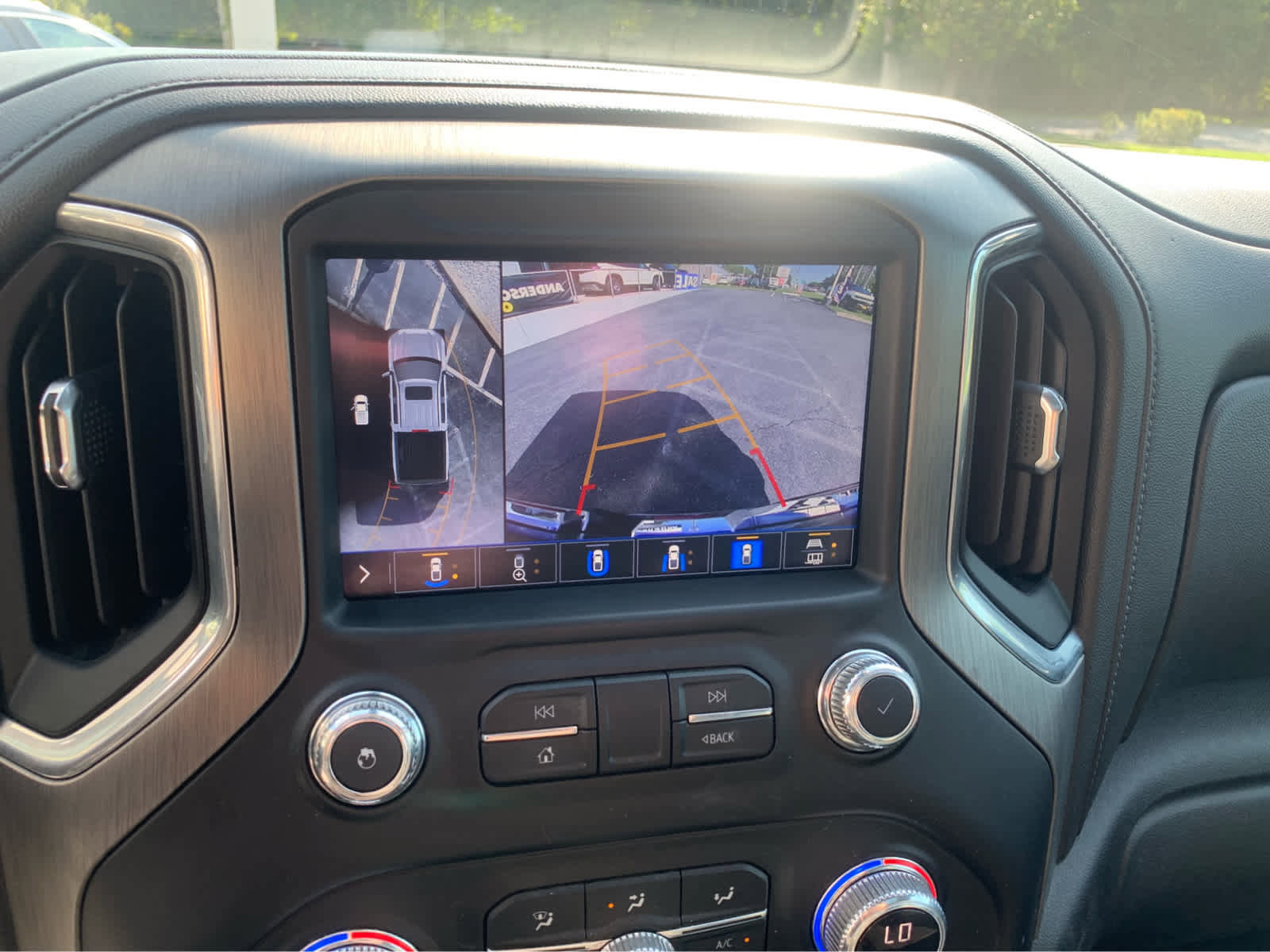 Used 2020 GMC Sierra 1500 Denali w/ Denali Ultimate Package image 16