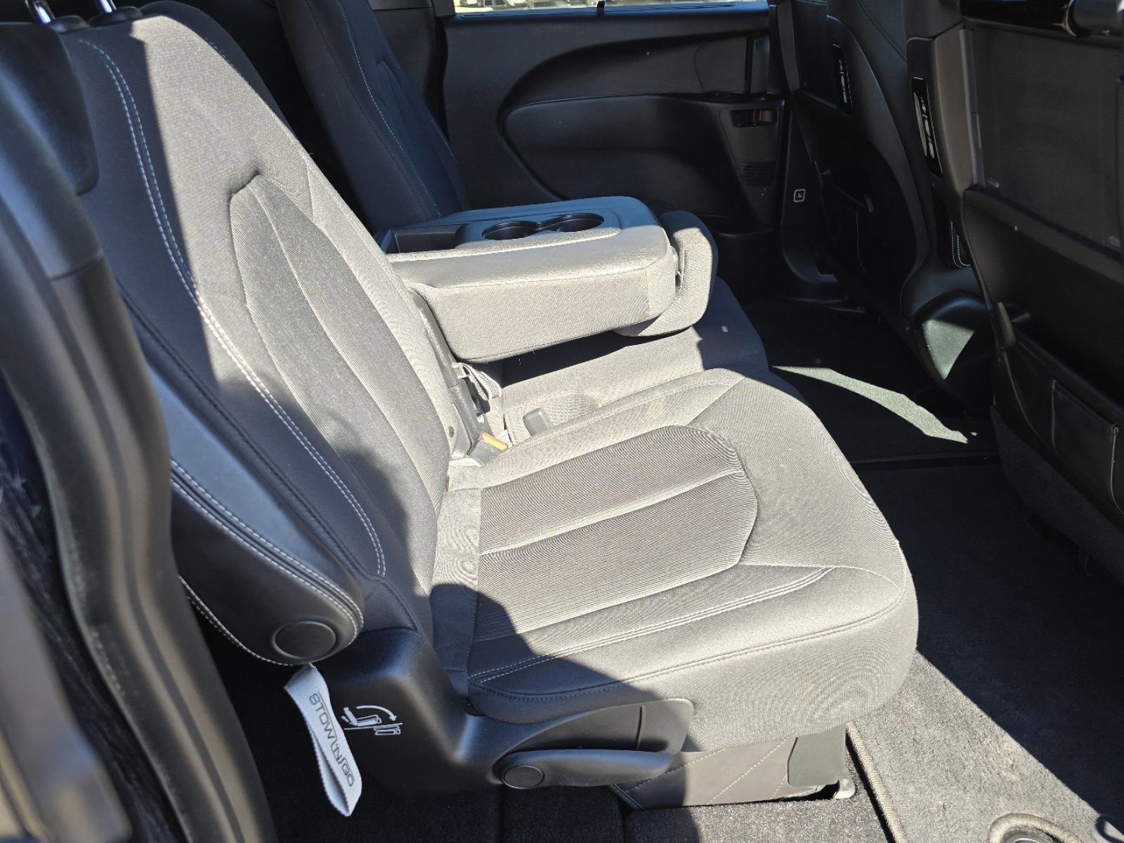 Used 2019 Chrysler Pacifica Touring Plus w/ Advanced Safetytec Group image 18