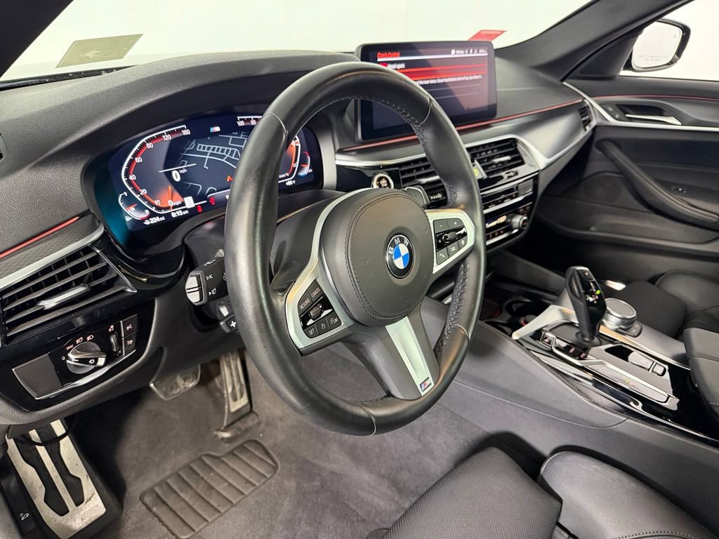 Used 2023 BMW 540i w/ M Sport Package RWD image 21