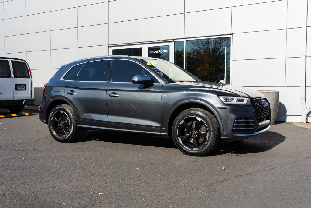 Used 2018 Audi SQ5 Premium Plus AWD/4WD image 32
