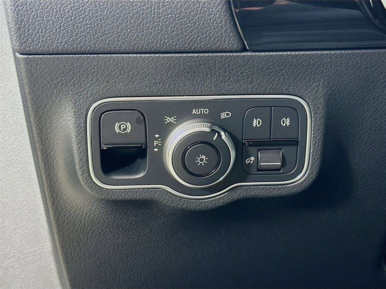 Used 2026 Mercedes-Benz GLA 250 4MATIC image 10