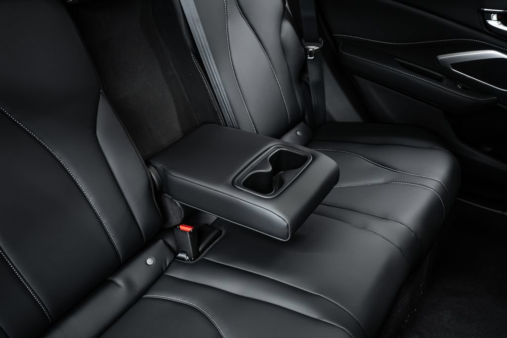 New 2026 Acura RDX SH-AWD image 32