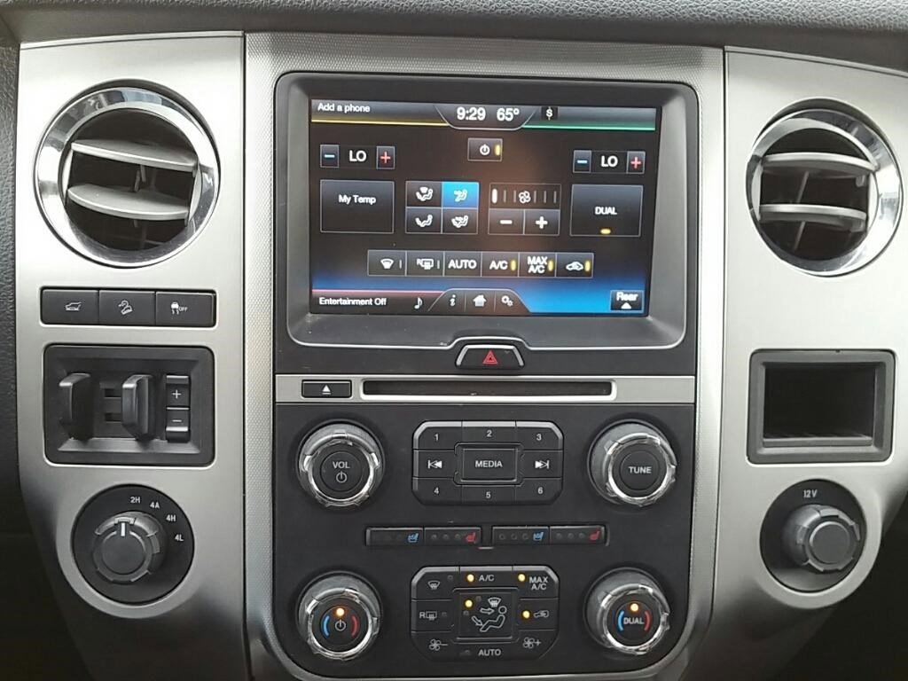 Used 2015 Ford Expedition EL XLT w/ Equipment Group 202A image 4