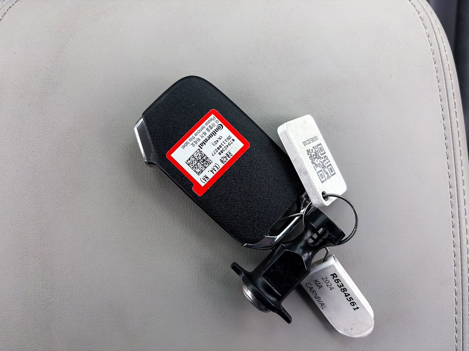 Certified 2024 Kia Carnival SX image 27