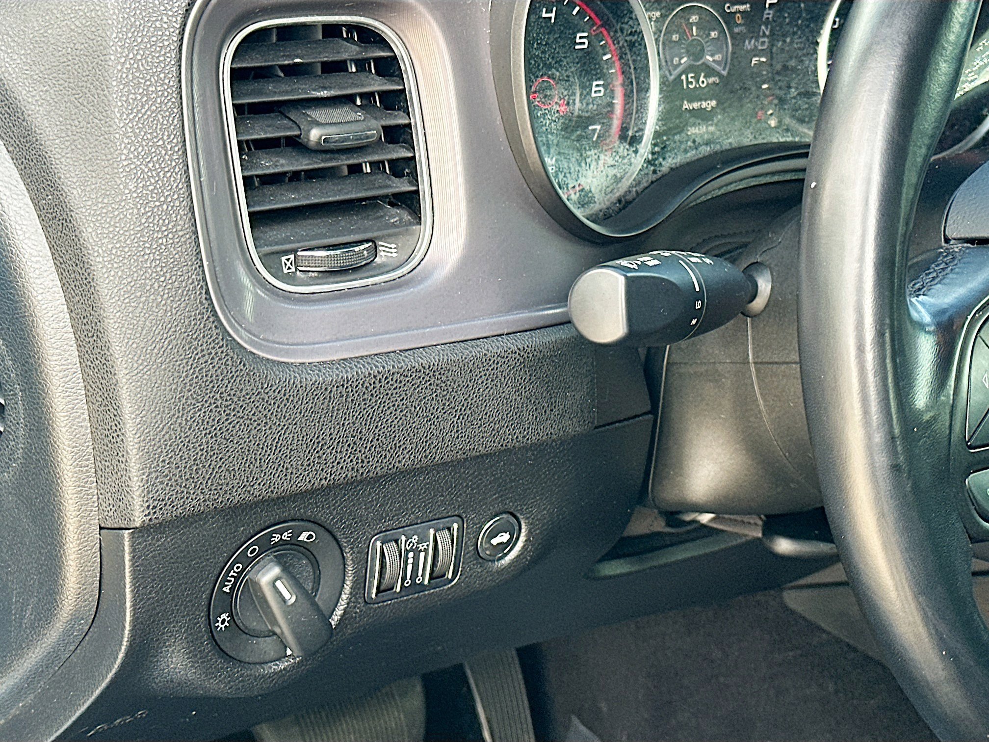 Used 2023 Dodge Charger SXT image 10