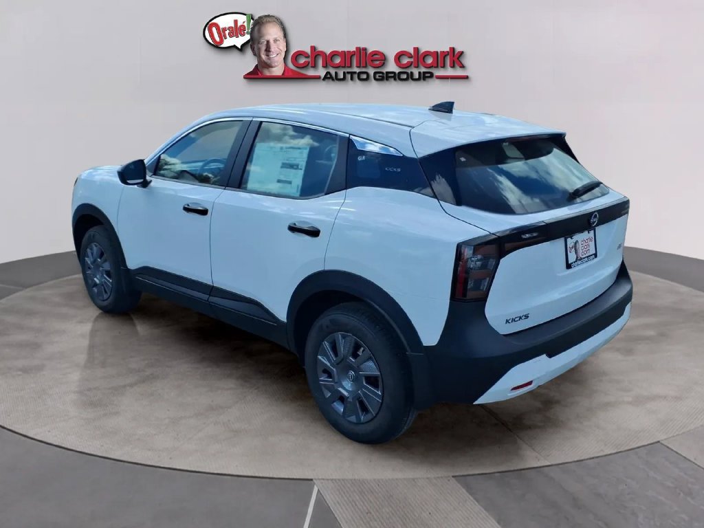 New 2027 Nissan Kicks S FWD image 3