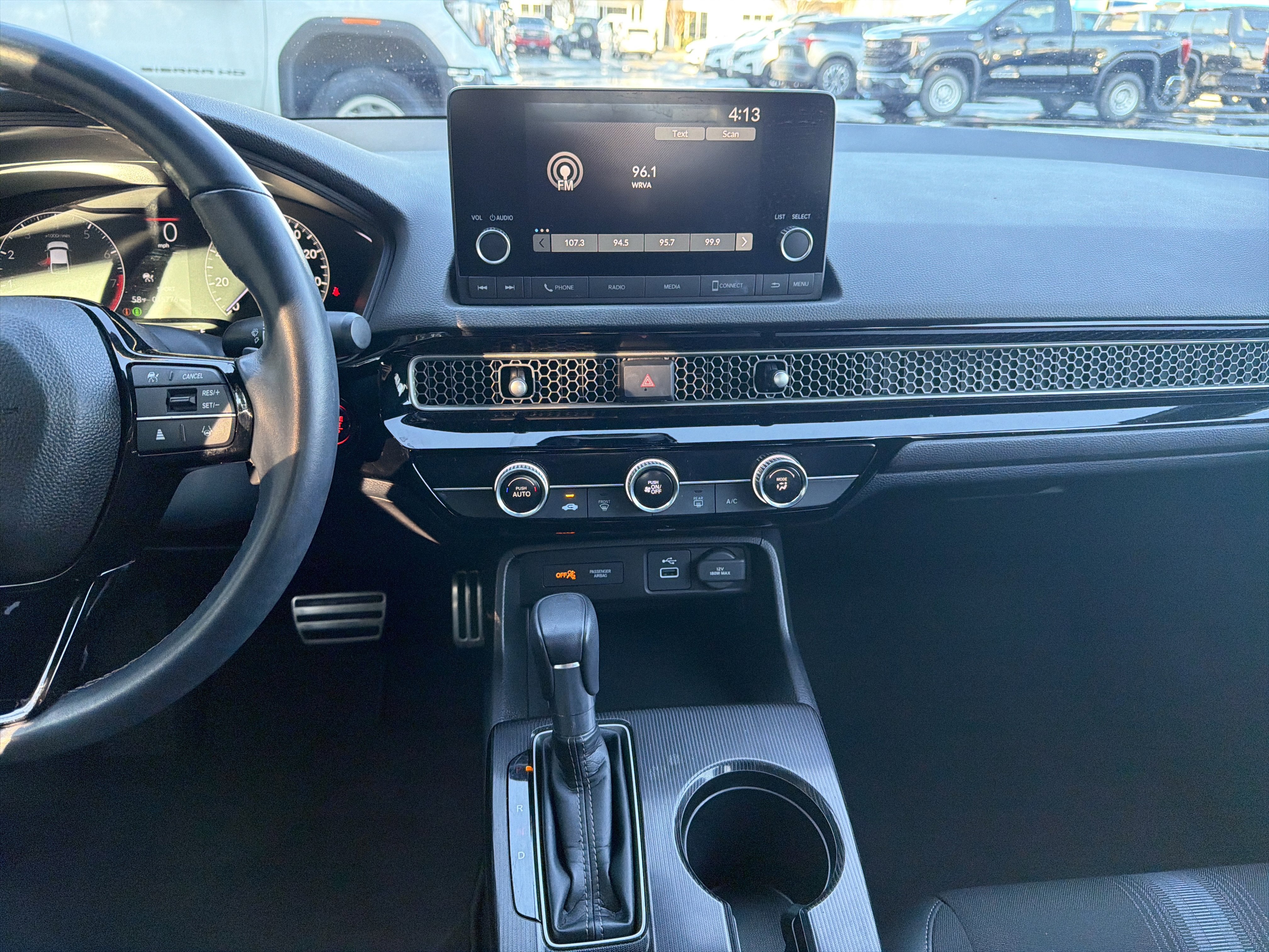 Used 2024 Honda Civic Sport image 28