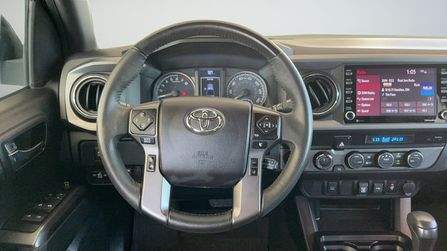 Used 2021 Toyota Tacoma TRD Off-Road AWD/4WD image 10
