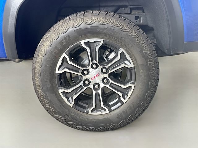 Used 2024 GMC Canyon AT4 w/ Canyon Safety Plus Package image 32
