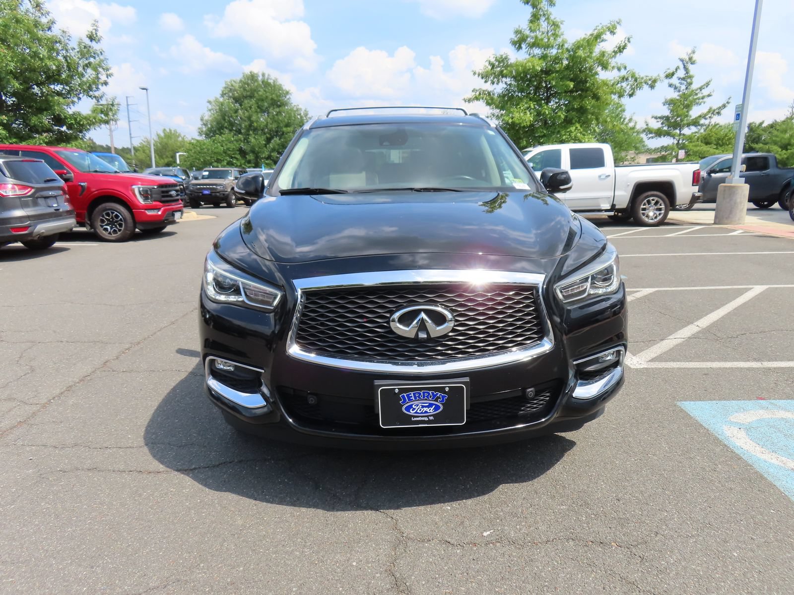 Used 2020 INFINITI QX60 Signature Edition AWD/4WD image 2