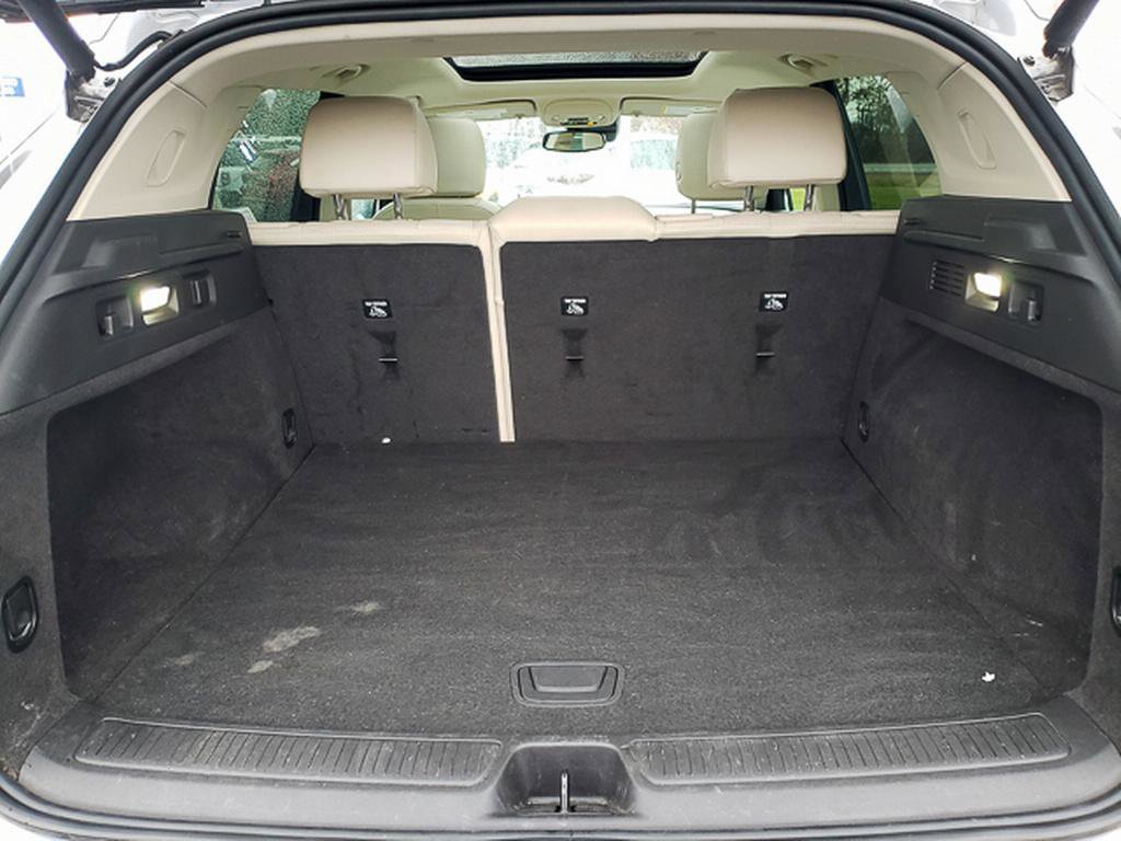 Used 2022 Buick Envision Essence w/ Safety Package image 21