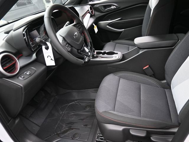 New 2026 Chevrolet Trax RS image 8