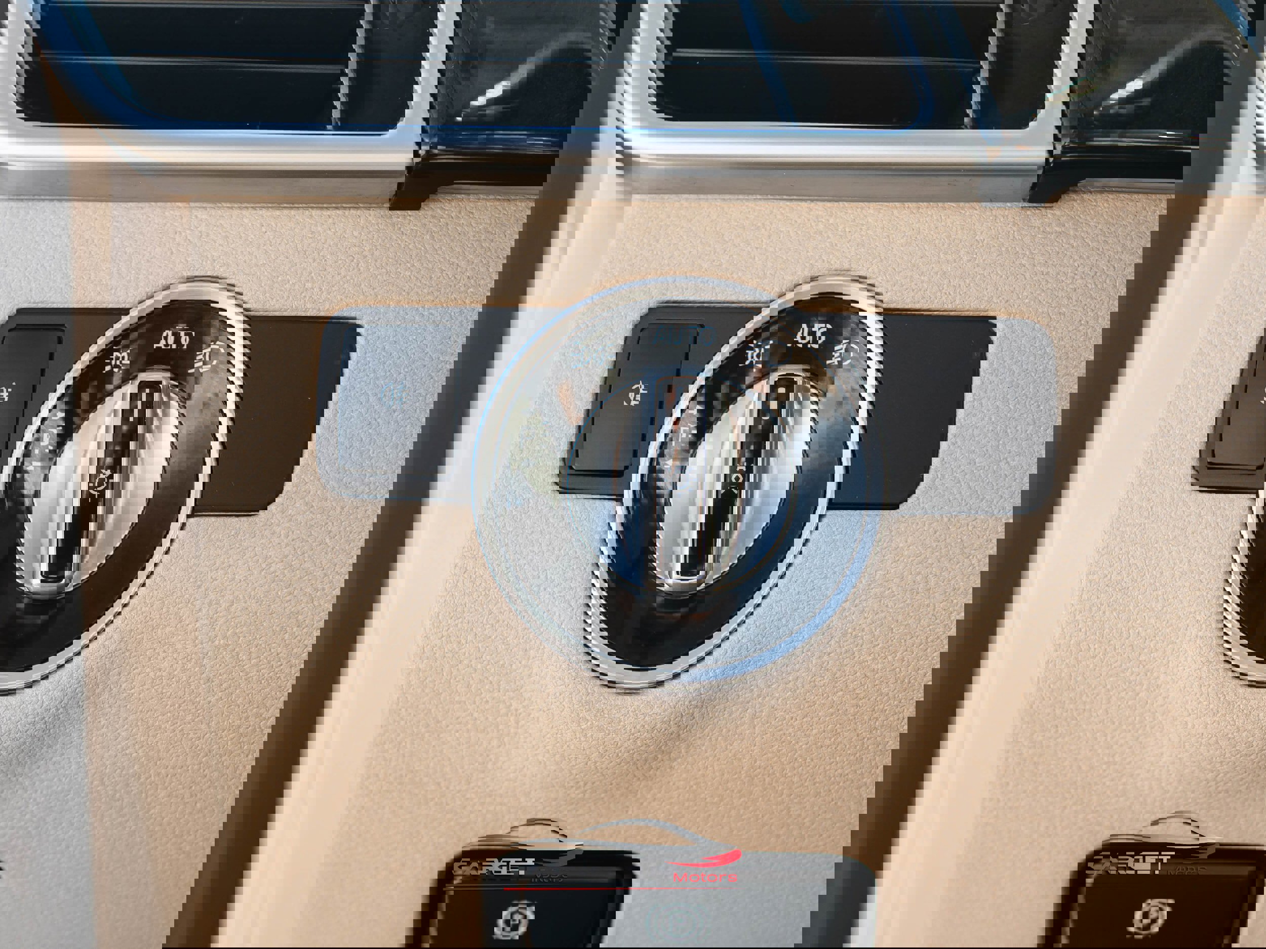 Used 2017 Mercedes-Benz GLS 450 4MATIC w/ Premium Package image 40