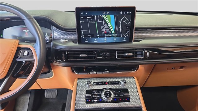 Used 2023 Lincoln Aviator Black Label Grand Touring image 20