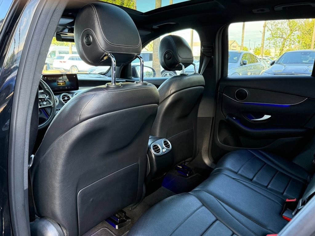 Used 2020 Mercedes-Benz GLC 300 4MATIC w/ Parking Assistance Package image 25