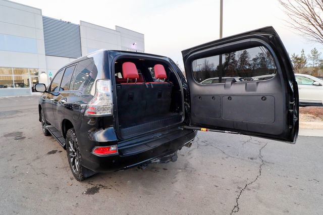 Used 2020 Lexus GX 460 Premium w/ Premium Package image 39