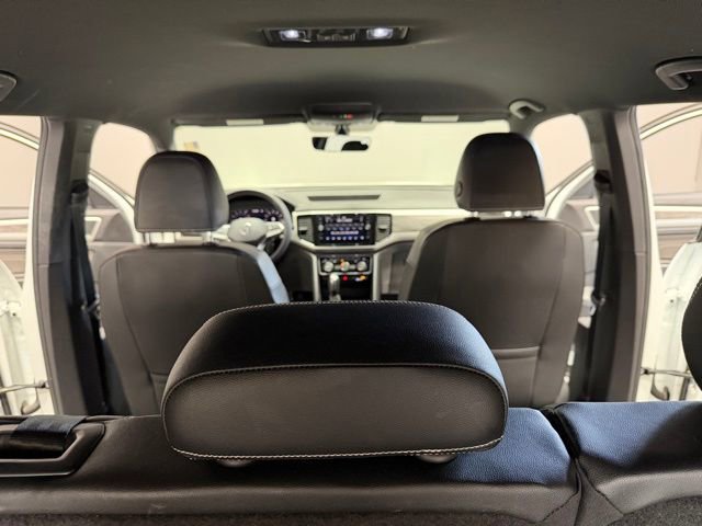Used 2022 Volkswagen Atlas Cross Sport SE AWD/4WD image 29
