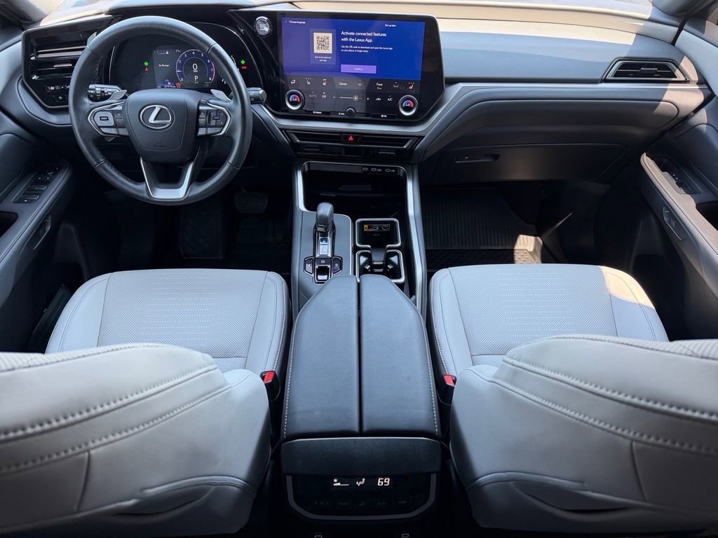 Used 2024 Lexus TX 350 FWD w/ Cold Weather Package image 18