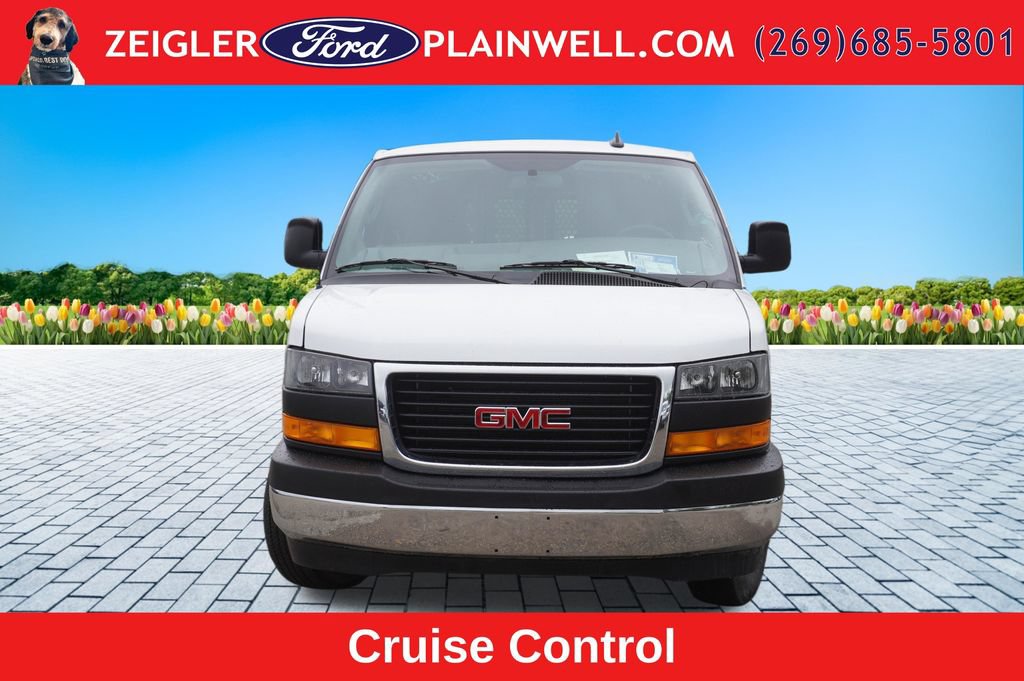 Used 2024 GMC Savana 2500 w/ Driver Convenience Package RWD image 8