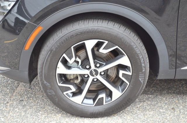 Used 2023 Kia Sportage EX image 13