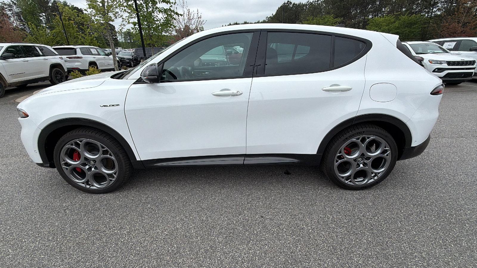 Used 2024 Alfa Romeo Tonale Veloce AWD/4WD image 11