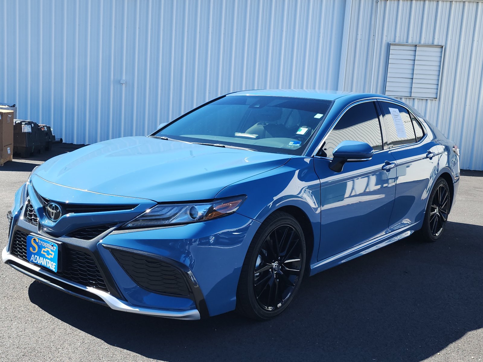 Used 2024 Toyota Camry XSE w/ Cold Weather Package AWD/4WD image 1