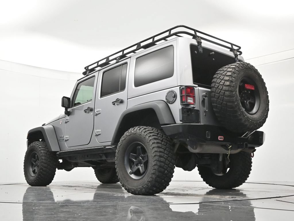 Used 2018 Jeep Wrangler Unlimited Rubicon AWD/4WD image 40