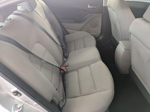Used 2015 Kia Forte LX FWD image 25