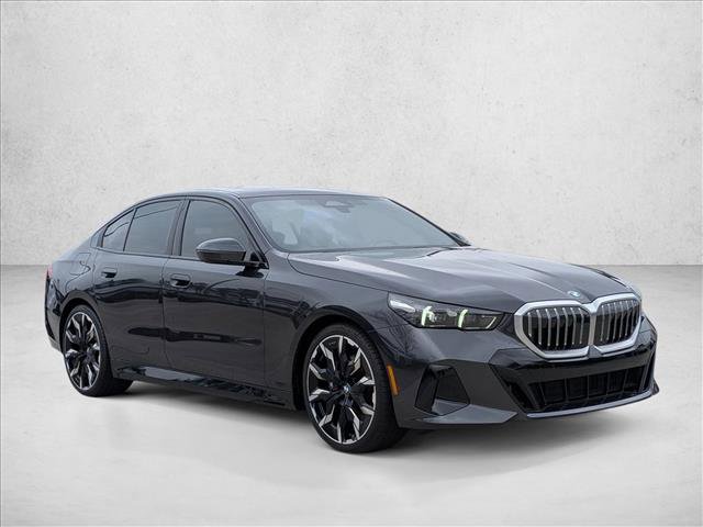 Certified 2024 BMW 530i 530i w/ M Sport Package image 3
