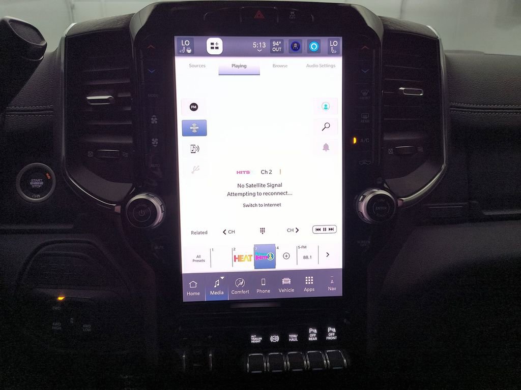 Used 2025 RAM 3500 Laramie image 22