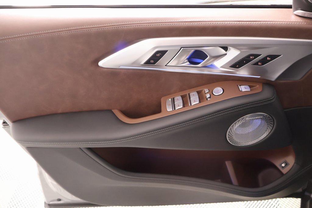 New 2026 BMW XM Label Red image 16