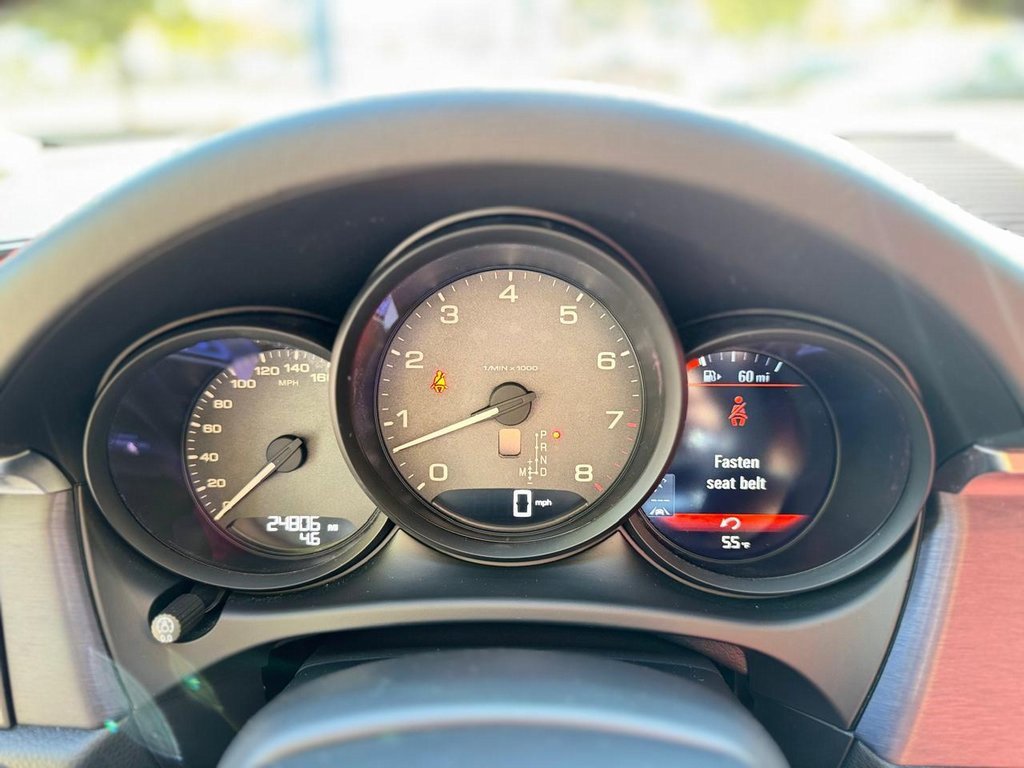 Used 2022 Porsche Macan GTS w/ Premium Package Plus image 13