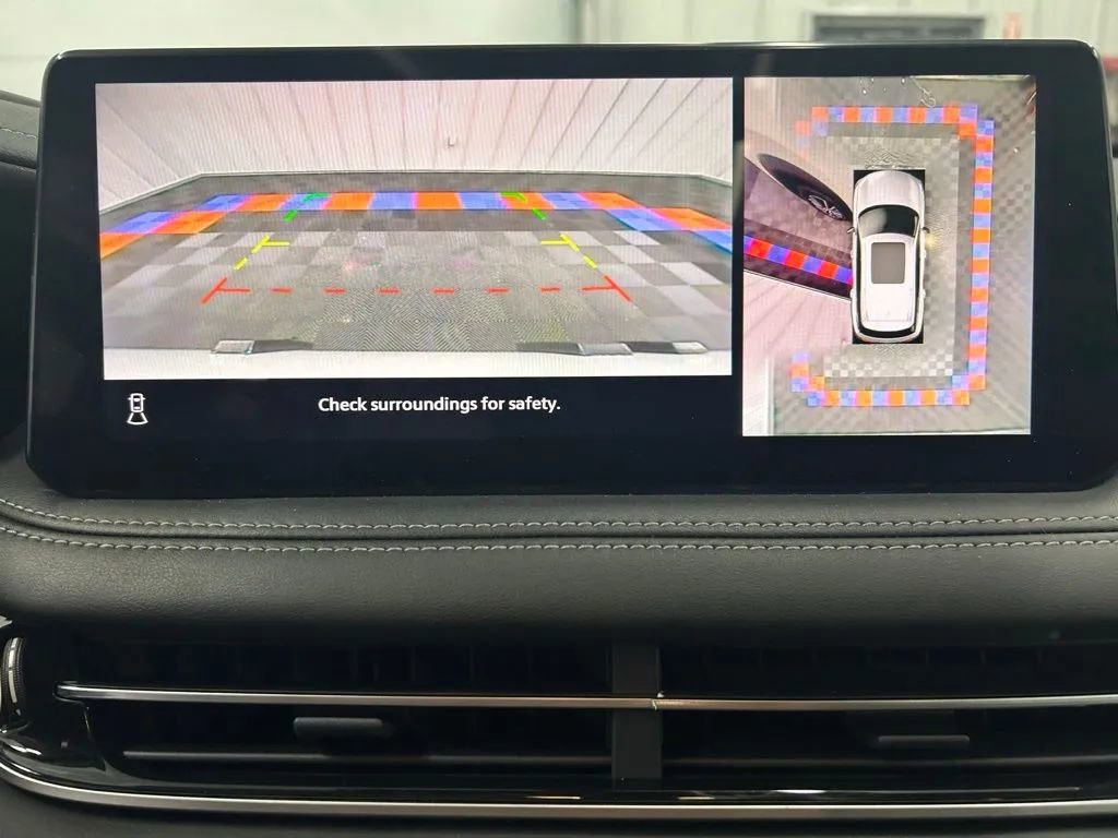 Used 2024 INFINITI QX60 Sensory image 13