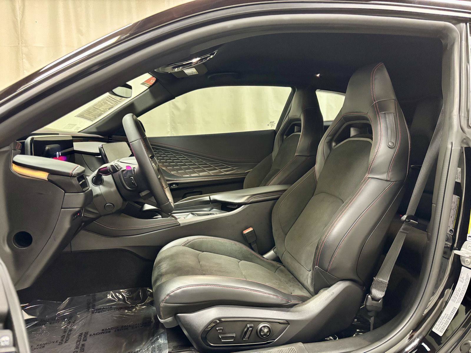 Used 2024 Dodge Charger Daytona Scat Pack w/ Plus Group AWD/4WD image 15