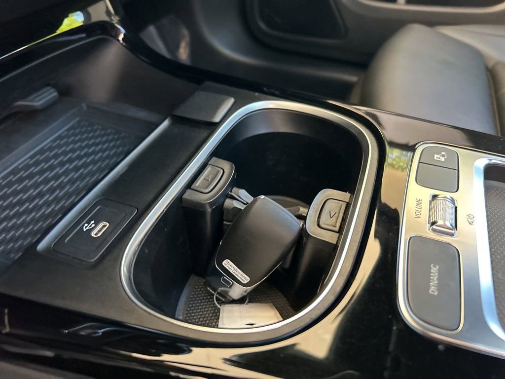 Used 2024 Mercedes-Benz CLA 250 4MATIC w/ Exclusive Package image 49