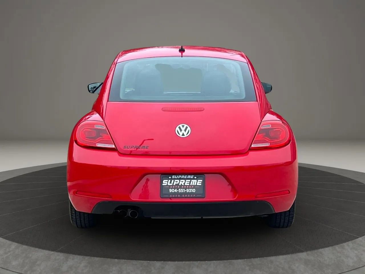Used 2015 Volkswagen Beetle 1.8T Classic FWD image 4