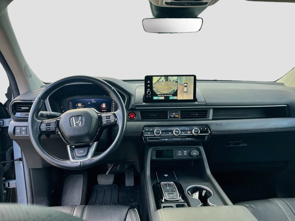 Used 2024 Honda Pilot Elite image 24