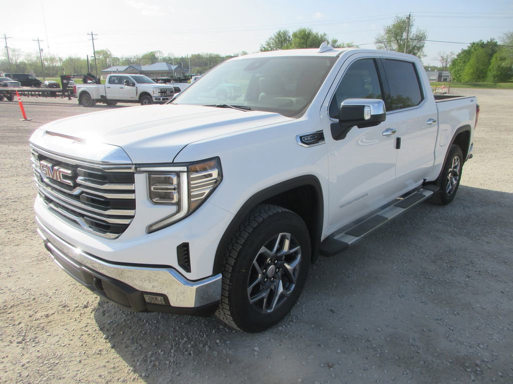 New 2026 GMC Sierra 1500 SLT w/ SLT Premium Package AWD/4WD image 11