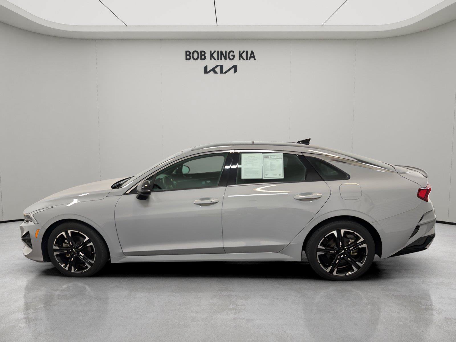 Used 2023 Kia K5 GT-Line FWD image 2