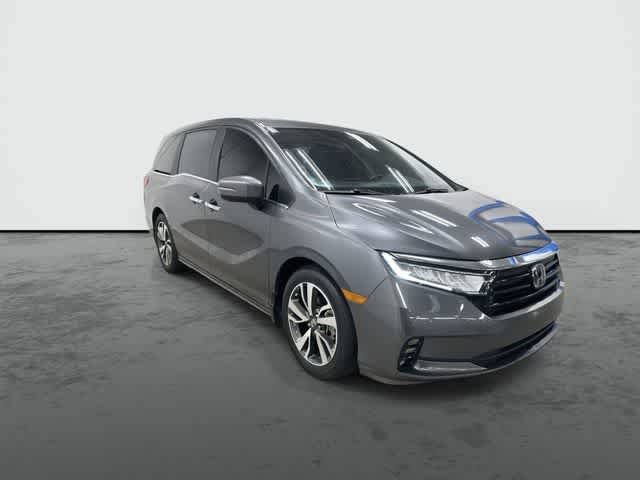 Certified 2024 Honda Odyssey Touring image 6